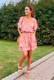 Paula Echevarría feet photo thumbnail