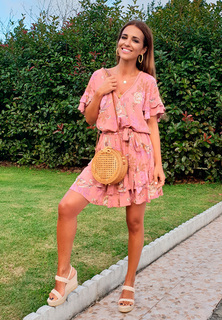 Paula Echevarría feet photo thumbnail