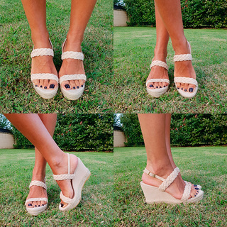 Paula Echevarría feet photo thumbnail