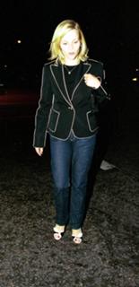 Reese Witherspoon feet photo thumbnail