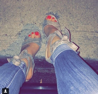 Corinna Kopf feet photo thumbnail