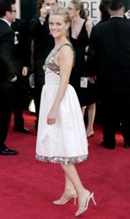 Reese Witherspoon feet photo thumbnail