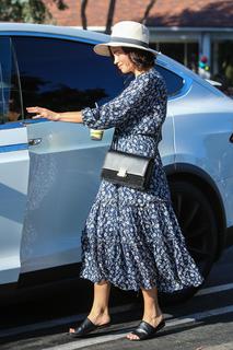 Jenna Dewan feet photo thumbnail