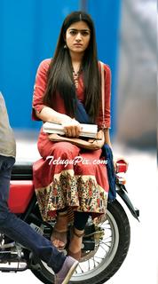 Rashmika Mandanna feet photo 2