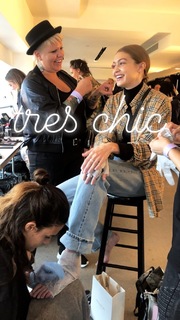 Gigi Hadid feet photo thumbnail