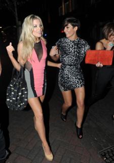 Frankie Bridge feet photo thumbnail