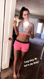 Tiffany Alvord feet photo thumbnail