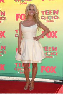 Jessica Simpson feet photo thumbnail