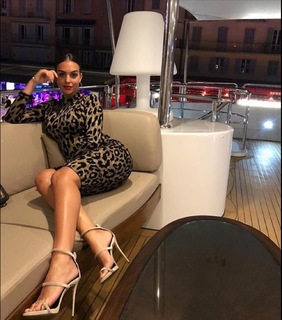 Georgina Rodríguez feet photo thumbnail