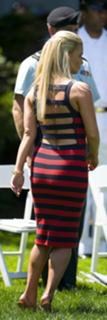 Jessica Simpson feet photo thumbnail