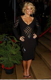 Jessica Simpson feet photo thumbnail