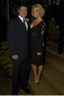 Jessica Simpson feet photo thumbnail