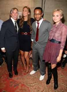 Bar Refaeli feet photo thumbnail