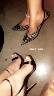 Xenia Tchoumitcheva feet photo thumbnail