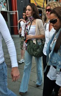 Emmy Rossum feet photo thumbnail