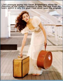 Emmy Rossum feet photo thumbnail