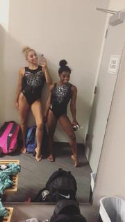 Simone Biles feet photo thumbnail