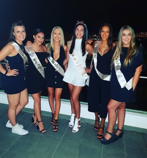 Georgia May Foote feet photo thumbnail