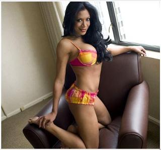 Melina Perez feet photo 2