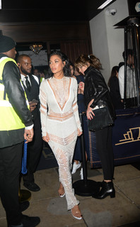 Nicole Scherzinger feet photo thumbnail