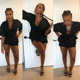 Angela Simmons feet photo thumbnail