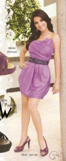 Maite Perroni feet photo thumbnail