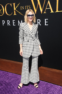 Cate Blanchett feet photo thumbnail