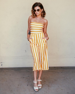Chanel West Coast feet photo thumbnail