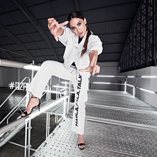 Anitta feet photo thumbnail