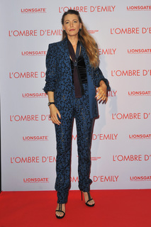 Blake Lively feet photo thumbnail