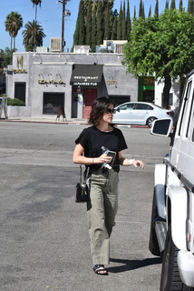 Lucy Hale feet photo thumbnail