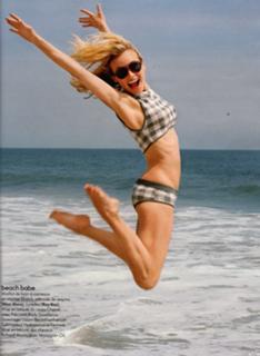 Diane Kruger feet photo thumbnail