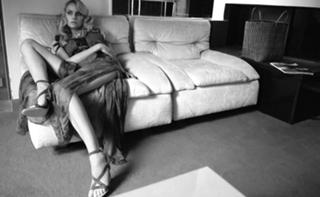 Diane Kruger feet photo thumbnail