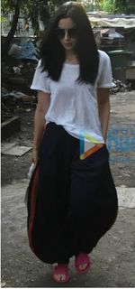 Alia Bhatt feet photo thumbnail