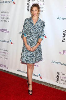 Aly Michalka feet photo thumbnail