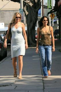 Michelle Rodriguez feet photo thumbnail