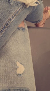 Haifa Wehbe feet photo thumbnail