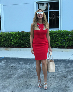 Lili Estefan feet photo thumbnail