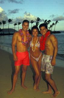 Tiffani Thiessen feet photo thumbnail