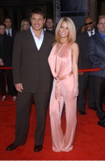 Jessica Simpson feet photo thumbnail