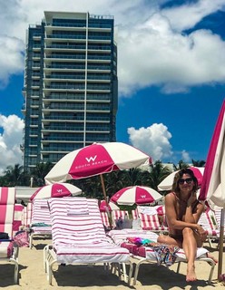 Giovanna Antonelli feet photo thumbnail