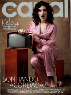 Kéfera Buchmann feet photo thumbnail