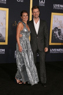 Lea Michele feet photo thumbnail