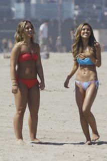 Audrina Patridge feet photo thumbnail