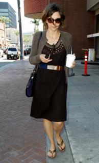Maggie Gyllenhaal feet photo thumbnail