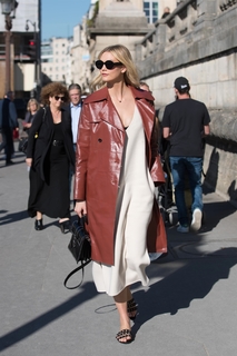 Karlie Kloss feet photo thumbnail
