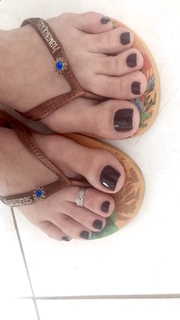 Alaine Crissiê feet photo thumbnail