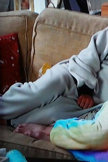 Julie Bowen feet photo thumbnail