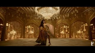 Katrina Kaif feet photo thumbnail