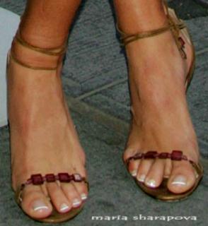 Maria Sharapova feet photo thumbnail